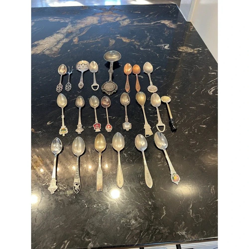 Lot of 22 Souvenir Mini Spoons US States, Europe, Japan, New Zealand